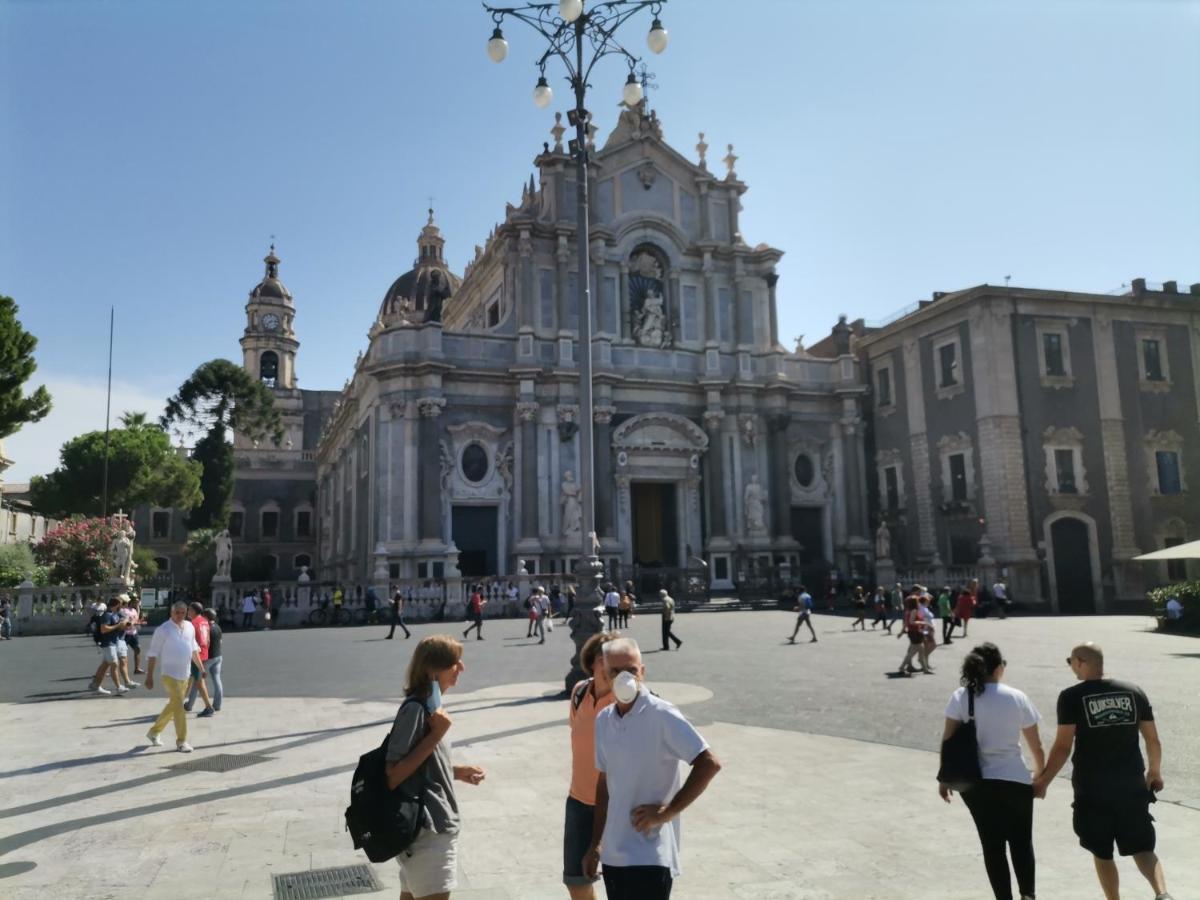 Duomo Home Катания Экстерьер фото